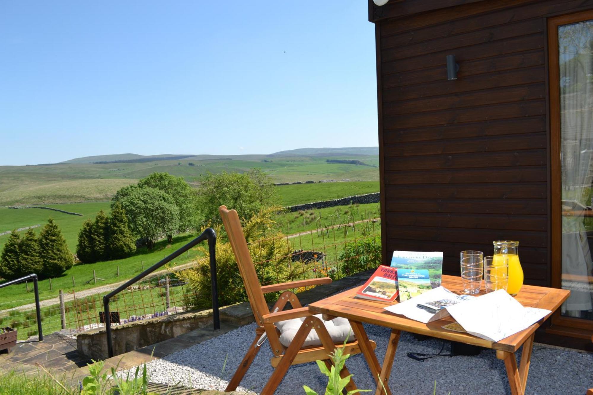 The Warren Lodge Cabin At Ashes Farm, Near Settle Esterno foto